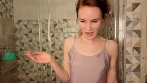 Claire online show from April 3, 2026, 2:04 pm