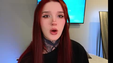 Sophie online show from February 10, 2026, 8:46 pm