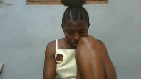 clarisse98 online show from November 20, 2025, 5:40 am