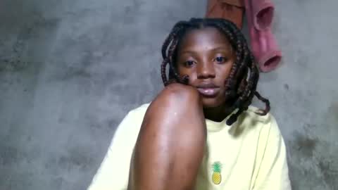 clarisse98 online show from March 30, 2026, 11:50 pm