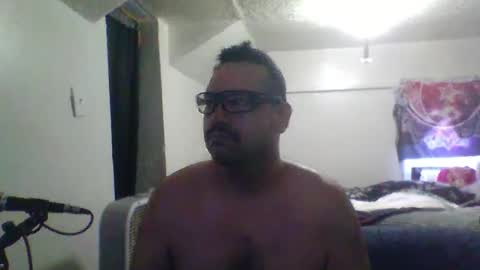 Snapshot of clark_kent1986 chatting on April 21, 2026, 12:55 pm clark_kent1986 online show from April 21, 2026, 12:55 pm
