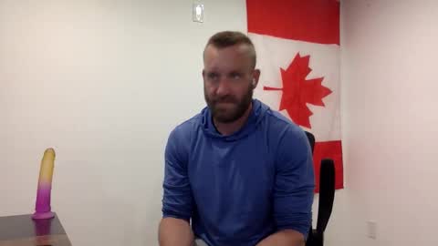 Clarke Cock online show from May 1, 2026, 12:26 am