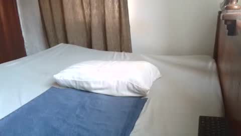 Angel online show from October 27, 2025, 8:51 am