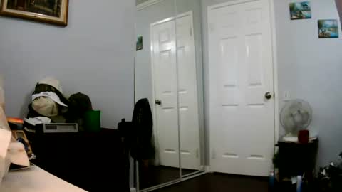 Claudia online show from June 16, 2026, 3:58 pm