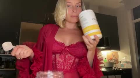 claudia_loves_u online show from September 27, 2025, 2:38 am