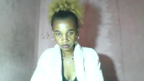 Snapshot of claudiannah chatting on July 7, 2026, 7:29 pm claudianne online show from July 7, 2026, 7:29 pm