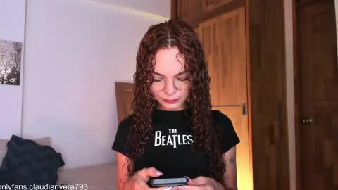 Snapshot of claudiarivera_1 chatting on May 19, 2026, 6:36 pm Claudia Rivera online show from May 19, 2026, 6:36 pm