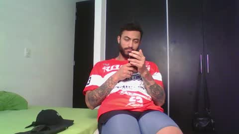 Snapshot of claybrown_ chatting on May 16, 2026, 7:12 pm Clay online show from May 16, 2026, 7:12 pm