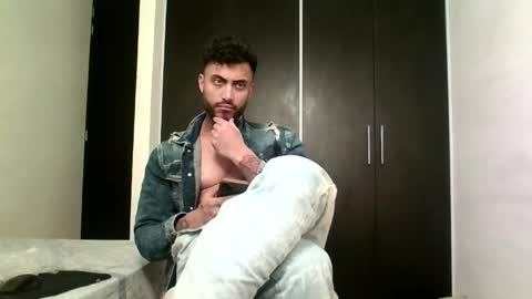 Snapshot of claybrown_ chatting on May 28, 2026, 2:58 pm Clay online show from May 28, 2026, 2:58 pm
