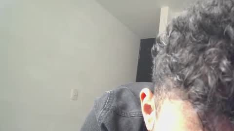 Snapshot of claybrown_ chatting on June 3, 2026, 12:19 pm Clay online show from June 3, 2026, 12:19 pm