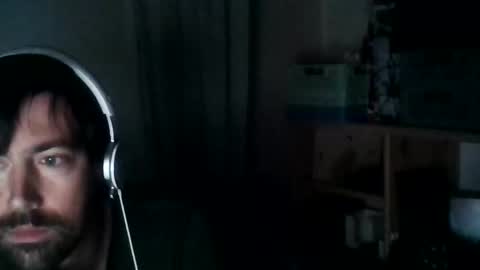 cleanwave online show from October 12, 2025, 1:26 am