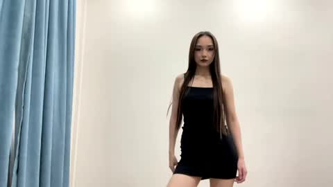 Snapshot of clementinecampion chatting on May 4, 2026, 2:24 pm Viki online show from May 4, 2026, 2:24 pm