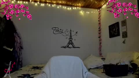 cleo_christmas online show from January 17, 2026, 11:52 pm