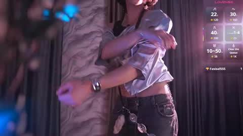 Snapshot of cleo_stringer20 chatting on February 25, 2026, 7:18 am Cleo online show from February 25, 2026, 7:18 am