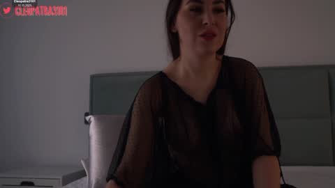 Cleopatra online show from November 11, 2025, 10:48 am