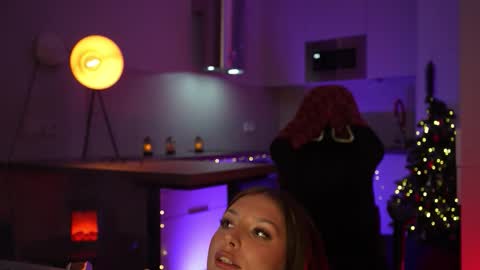 Cleo online show from January 5, 2026, 5:27 pm