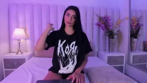 Snapshot of cleosteele_ chatting on July 25, 2026, 12:36 pm CleoSteele online show from July 25, 2026, 12:36 pm