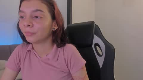 cleowhite_ online show from February 18, 2026, 9:00 pm