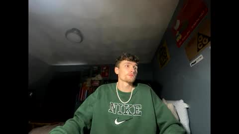 Snapshot of clint_wood chatting on November 13, 2025, 7:57 pm clint_wood online show from November 13, 2025, 7:57 pm