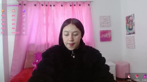 cloe_7 online show from March 14, 2026, 11:48 am