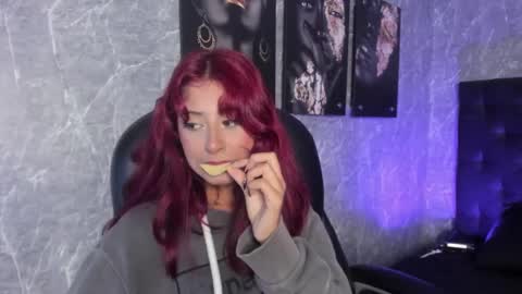 Cloe online show from February 14, 2025, 2:54 pm