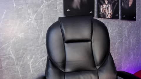 Cloe online show from February 22, 2025, 3:25 pm