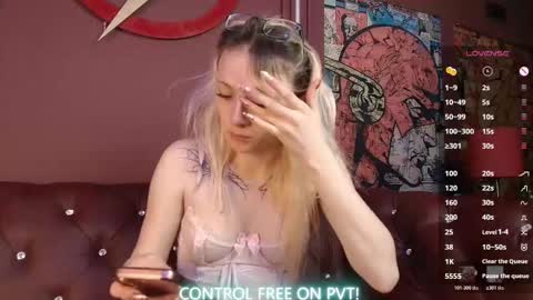  CLOE  online show from January 15, 2026, 12:21 pm