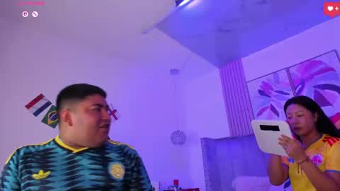 Snapshot of cloe_x_billy chatting on June 17, 2026, 1:45 pm Cloe x Billy online show from June 17, 2026, 1:45 pm