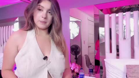 cloeecoopererer online show from March 12, 2025, 11:53 am