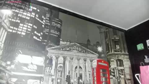 ---Cloe--- online show from January 13, 2026, 4:01 pm