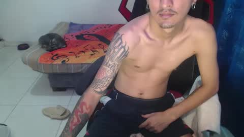 Snapshot of cloudpink777 chatting on May 3, 2026, 5:30 pm alejandro ruiz online show from May 3, 2026, 5:30 pm