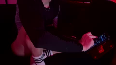 Drew online show from February 22, 2026, 7:01 pm