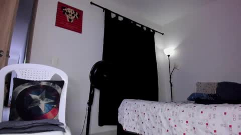 Snapshot of cloudy_pigdude chatting on April 27, 2026, 3:48 am CRISTIAN online show from April 27, 2026, 3:48 am