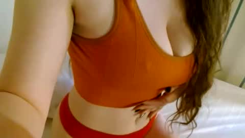 cloudylemonade22 online show from May 1, 2026, 4:50 am