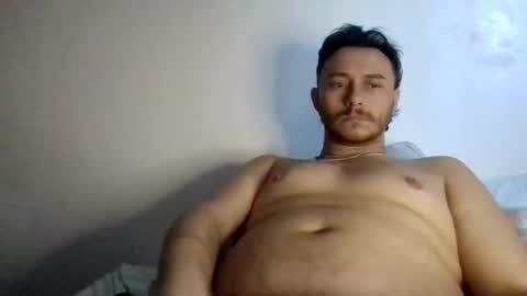 Snapshot of cloudyydayzz chatting on March 11, 2026, 7:42 pm tallhungandcloudy online show from March 11, 2026, 7:42 pm