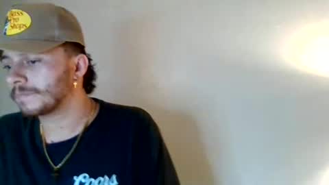 Snapshot of cloudyydayzz chatting on March 19, 2026, 2:37 am tallhungandcloudy online show from March 19, 2026, 2:37 am