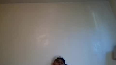 Snapshot of cloudyydayzz chatting on March 25, 2026, 10:49 pm tallhungandcloudy online show from March 25, 2026, 10:49 pm