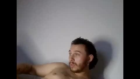 Snapshot of cloudyydayzz chatting on March 28, 2026, 12:27 pm tallhungandcloudy online show from March 28, 2026, 12:27 pm