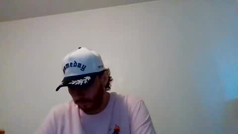 Snapshot of cloudyydayzz chatting on April 7, 2026, 1:50 am tallhungandcloudy online show from April 7, 2026, 1:50 am