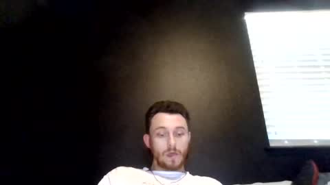 tallhungandcloudy online show from June 19, 2026, 10:57 pm