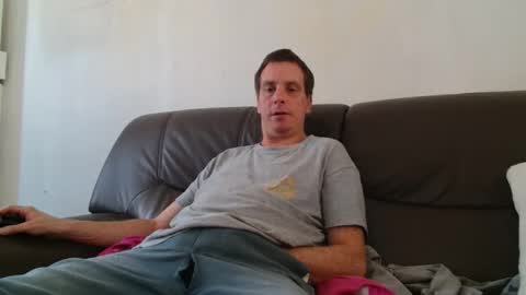 clouplefun online show from September 18, 2025, 11:45 am