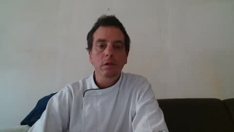 clouplefun online show from December 5, 2025, 9:40 am