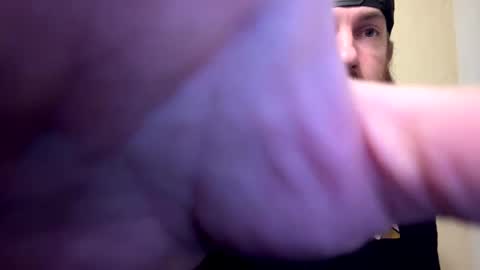 cloverboy1988 online show from February 14, 2025, 12:47 pm