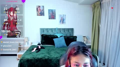 Snapshot of clown_face chatting on March 2, 2025, 10:45 am emely dolce online show from March 2, 2025, 10:45 am