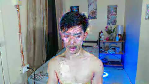 clyde_twinkx online show from April 8, 2026, 1:27 am