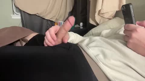 Snapshot of co1198 chatting on February 17, 2026, 7:16 am co1198 online show from February 17, 2026, 7:16 am