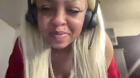 CocaNutt online show from February 8, 2025, 1:01 pm