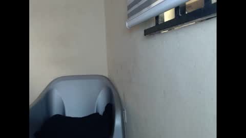 cockfanx online show from February 17, 2025, 12:48 pm