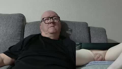 Charlie. online show from April 3, 2026, 10:30 pm