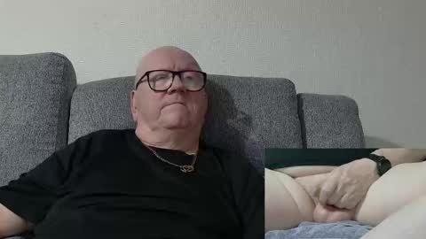 Charlie. online show from April 4, 2026, 10:51 pm